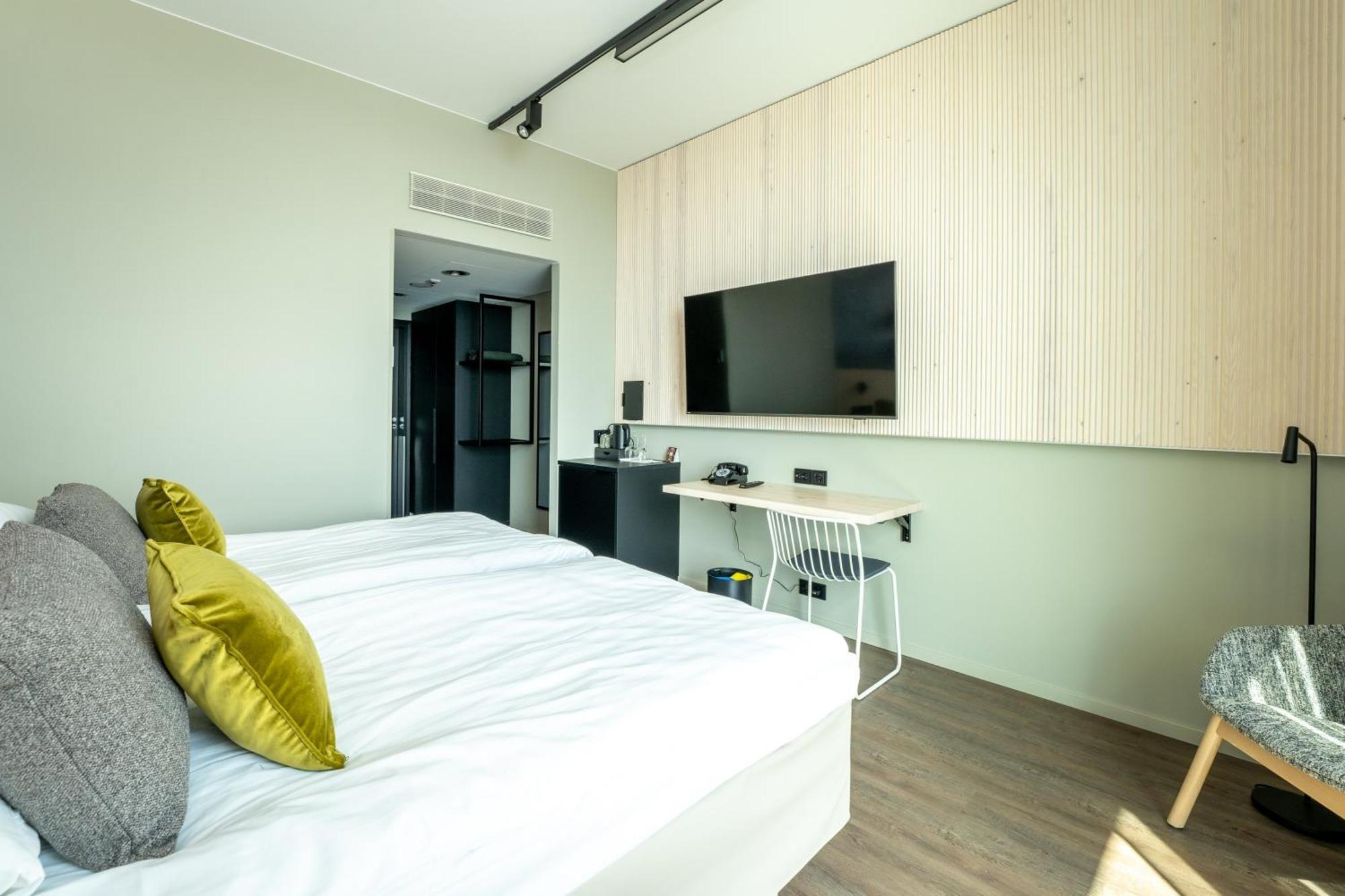 Break Sokos Hotel Bomba Нурмес Екстериор снимка
